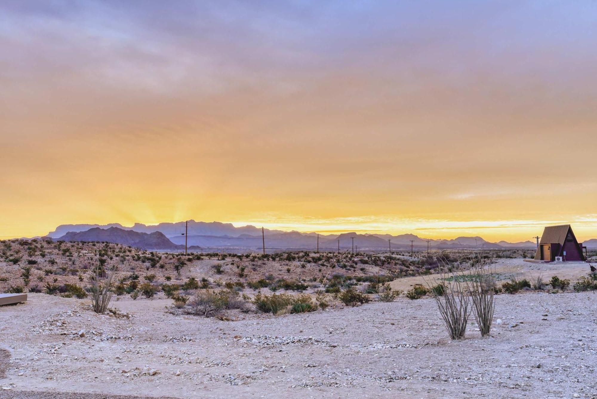 Stardust Luxury Cottage With Loft & A Great View Terlingua Exterior foto