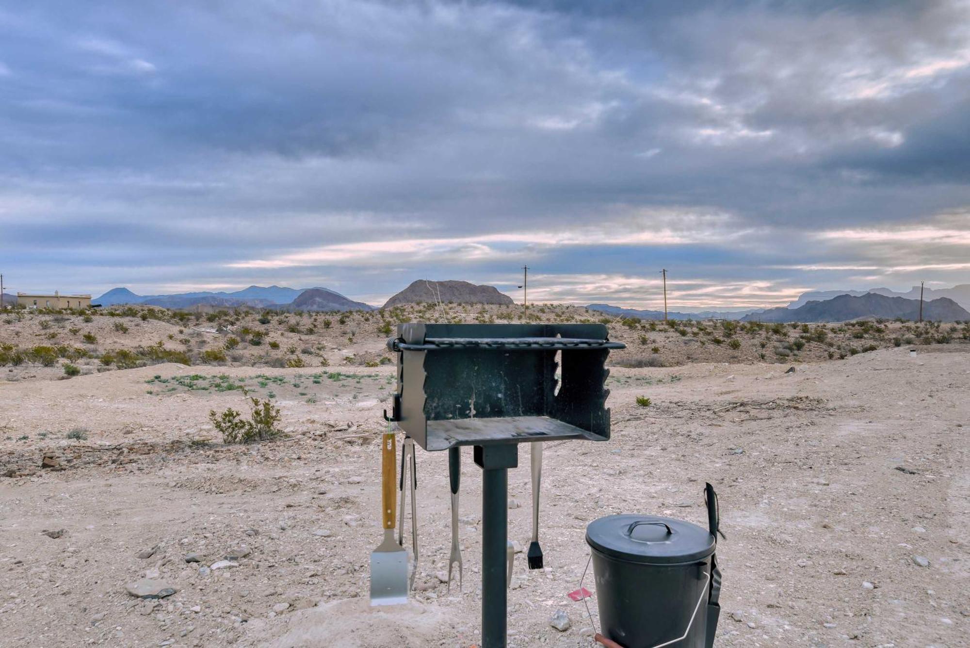 Stardust Luxury Cottage With Loft & A Great View Terlingua Exterior foto