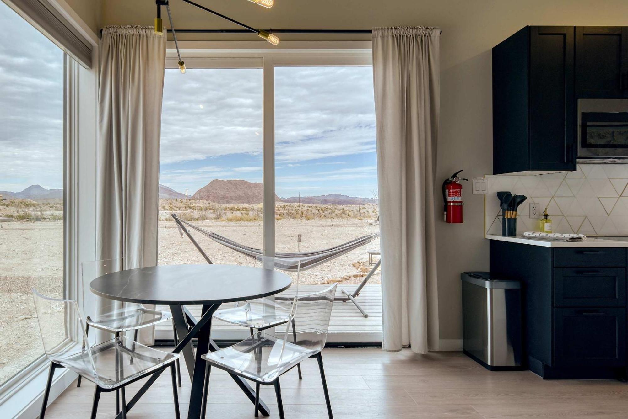 Stardust Luxury Cottage With Loft & A Great View Terlingua Exterior foto